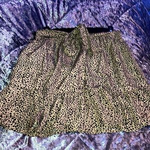 Cute, Loose, ruffled skirt